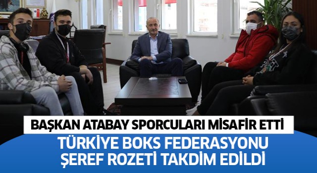 Başkan Atabay, sporcuları misafir etti