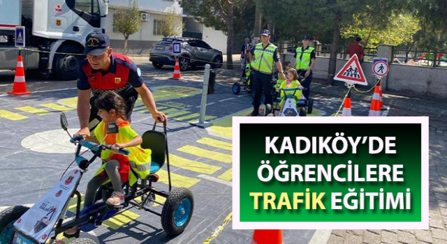 Kadıköy’de öğrencilere trafik eğitimi