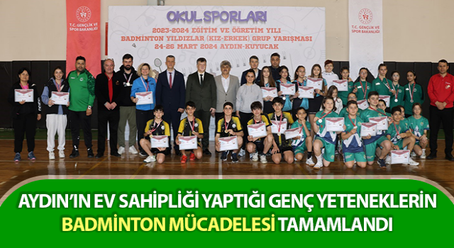 Genç yeteneklerin badminton mücadelesi tamamlandı