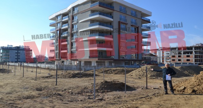 Tapusunu gösterdi, yolu telle çevirdi!