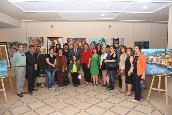 Karma resim sergisi büyük beğeni topladı