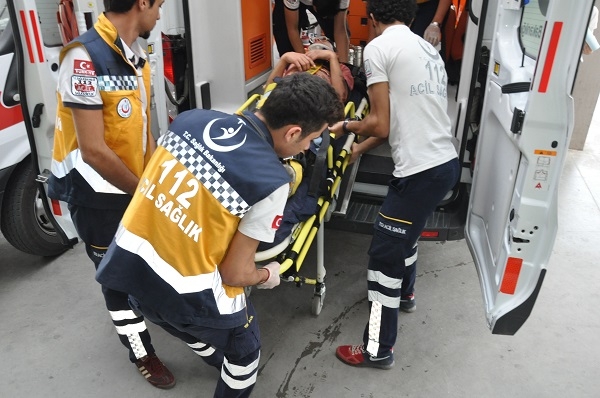 Nazilli'de trafik kazası: 2 yaralı