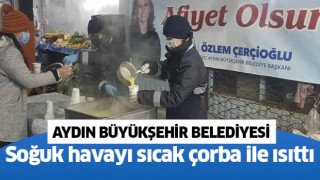 Büyükşehir Belediyesi, soğuk havayı sıcak çorba ile ısıttı
