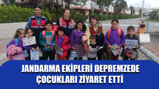 Jandarma ekipleri depremzede çocukları ziyaret etti