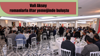 Vali Aksoy, romanlarla iftar yemeğinde buluştu