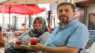 Aydın'da vatandaşlardan kar helvasına yoğun ilgi!